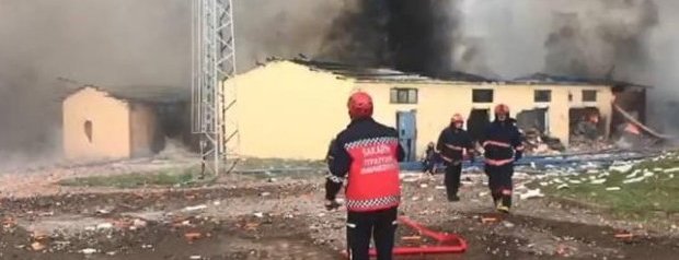 Sakarya`da Havai Fişek Fabrikasında Patlama: 2 Ölü, 73 Yaralı