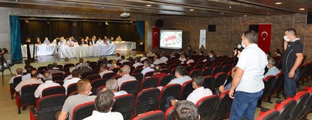 Cüneyt Yüksel Albayrak`ın Muhtar Saltanatını Yıkıyor mu?