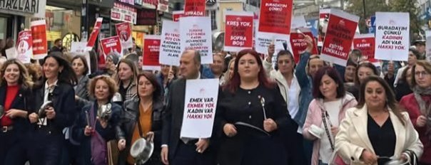 CHPli Kadınlardan Yoksulluğa Karşı Ortak Ses: Kadın Ayağa Kalkarsa ...