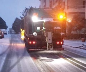 Başkan Volkan Nallar; Karlı Günlerde de ...